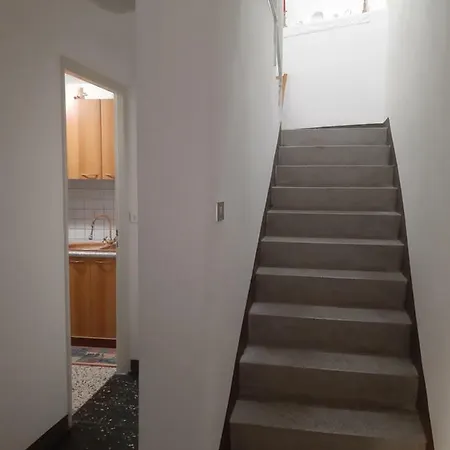بيت للعطل House *